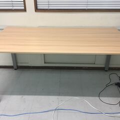 センターテーブル