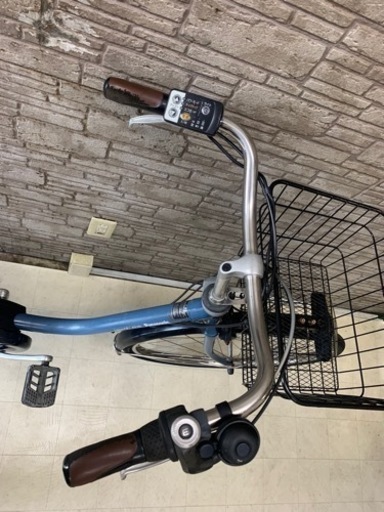 東京23区配達無料　新基準 Panasonic パナソニック ビビFXSD 5Ah リチウム 電動自転車☆中古☆パナ ②