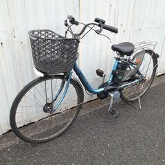 R4098電動アシスト自転車　2012年パナソニック　ViVi DX バッテリー、充電器、鍵1本付属　電動自転車の画像
