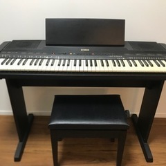 電子ピアノ