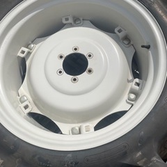 トラクター用タイヤホイール付き6穴