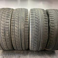 冬タイヤ　225/45R18　BY1806