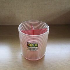 ペン立ての画像