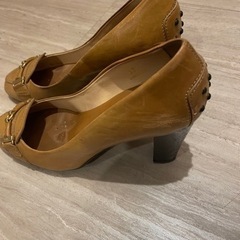 トッズ　ヒール　キャメル色　使用感アリ