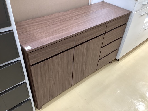 サイドボード　ニトリ　２枚扉・引き出し付　ダークブラウン