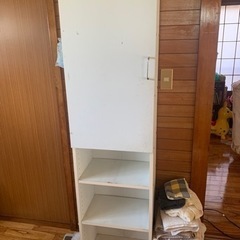 【お取引中】貰ってください　たて長カラーボックス6段　扉付き