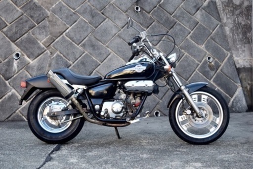 ホンダマグナ50 人気のブラック　マグナフィフティ