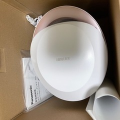 【週末限定価格】パナソニック スチーマー 「ナノケア」 W温冷エステ　2018年製の画像