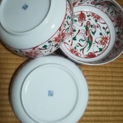 赤絵中鉢　中古品の画像