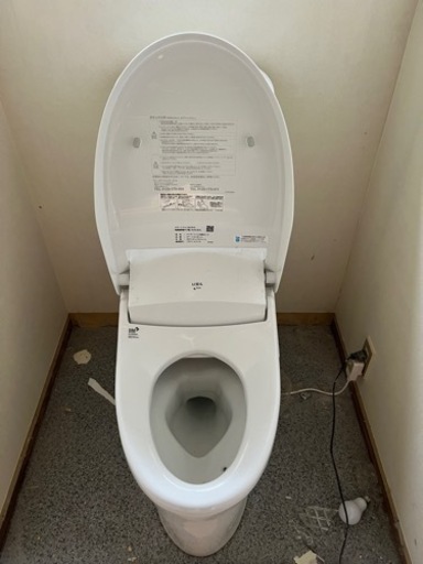 鹿児島市　LIXIL INAX  トイレ！