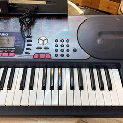 CASIO カシオ LK-60 光ナビゲーション 電子キーボード 61鍵 電子ピアノ アダプター/譜面台付き★買取帝国 志木店の画像
