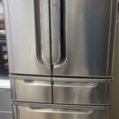 受け渡し者決定済み。最終価格TOSHIBA冷蔵庫420L　早い者勝ち。