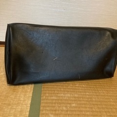 黒の皮バッグ　一泊用くらいの画像
