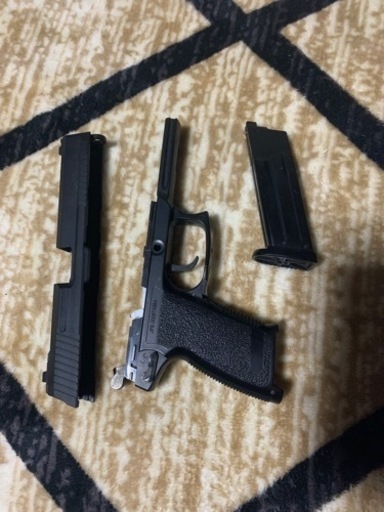 ソーコムのガワとマガジン