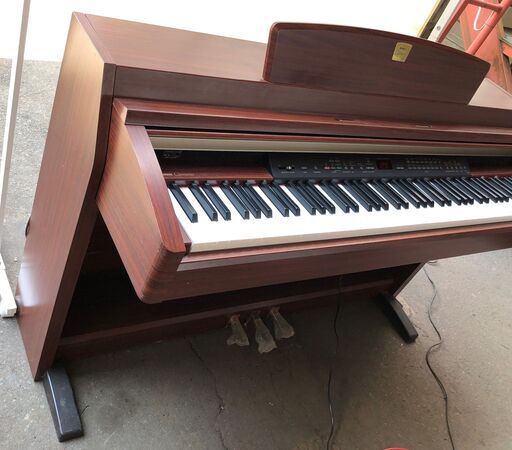 YU-77　電子ピアノ　ヤマハ YAMAHA クラビノーバ CLP-240M　88鍵盤　音出し確認済み　鍵盤楽器　音楽