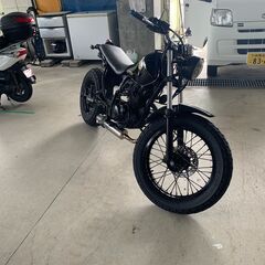 ヤマハ　TW225