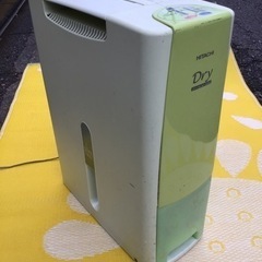 引渡し決定！日立　除湿機　2006