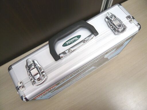 新品 マキタ 7.2V 充電式ペンインパクトドライバ TD022DSHXB ブラック バッテリ×2個 makita 苫小牧西店