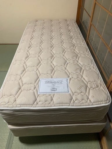 シモンズ　ダブルクッション　シングル（ホテル用）＋コットンパッドS