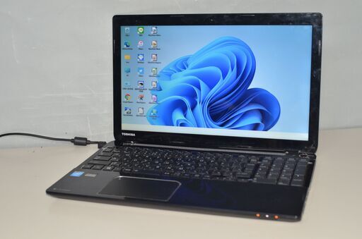 ASUS メモリ4GB HDD640GB ノートパソコン
