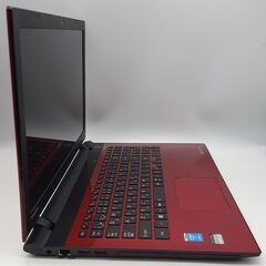 東芝ノートパソコン i7（中古）16GBのメモリ、SSD240GB, 15.6画面、Intel HD Graphics 5500、Windows11, Office2021, Photoshop2021, Illustrator2021,Corel2021,FilmoraX, Norton1年間の有料プロテクションの画像