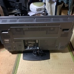 日立　HITACHI 37V型　プラズマテレビ