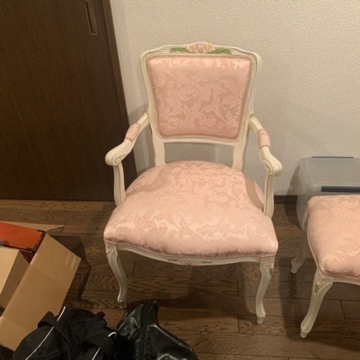 ロココ調肘付き