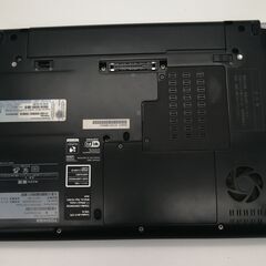東芝ノートパソコン i3（中古）8GBのメモリ、SSD120GB,13.3画面、Intel HD Graphics 3000、Windows11, Office2021, Photoshop2021, Illustrator2021,Corel2021,FilmoraX等.の画像