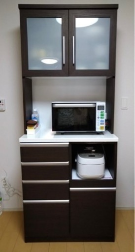 〜受付終了〜　【早い者勝ち】食器棚（家電は付きません）