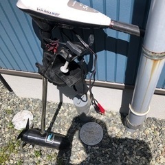 バッテリー式船外機の画像