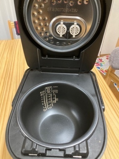 【美品】アイリスオーヤマ　炊飯器　2019年製