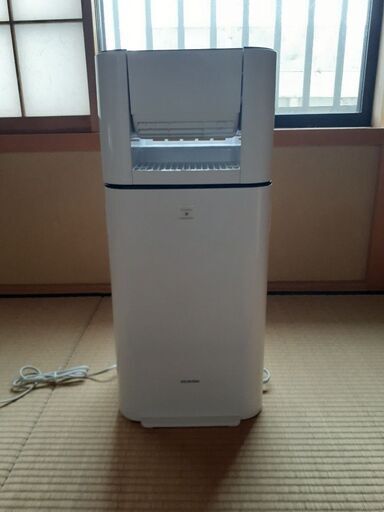 アイリス　オーヤマ　衣類乾燥除湿器