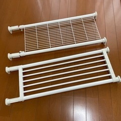 【無料】つっぱり棚　２個セットの画像
