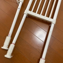 【無料】つっぱり棚　２個セットの画像