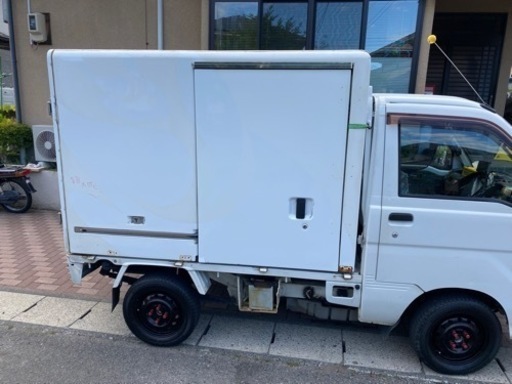 軽トラ箱車貸し出します❗️