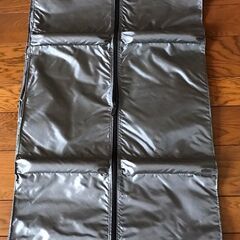 ビニル製スーツカバー(VICTORINOX™)