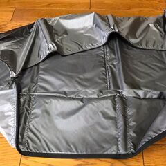 ビニル製スーツカバー(VICTORINOX™)の画像