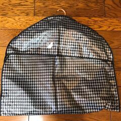 ビニル製スーツカバー(八木橋ブランド銘)の画像