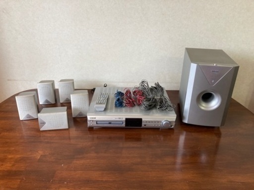 只今、お話中です。TEAC  PL-D2000 DVD HOME THEATER SYSTEM