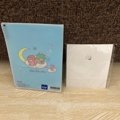 キキララ　ミニファイル＆BIG缶バッジ　2点セットの画像