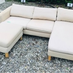 ①900番　IKEAソファ