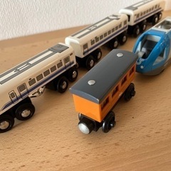 木製レール用電車　BRIO トーマス　[受け渡し者決定]の画像