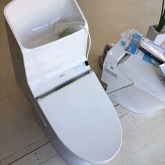 【直接引取】未使用展示品TOTO　TCF967　ウォシュレット一...