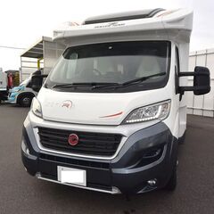 ヨーロッパFIATベースのラグジュアリーキャンピングカー　レンタ...