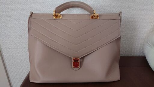 ありがとうございました☆【訳あり】FURLA バッグ