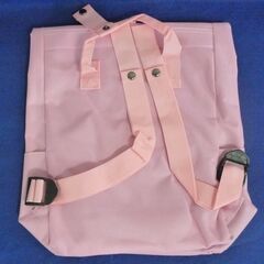 帆布製 ピンクのリュック 新品 ノーブランド 市内で手渡しできる方の画像