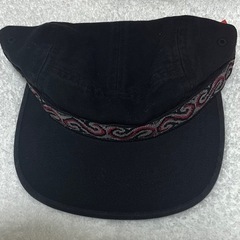 Supremeキャップ
