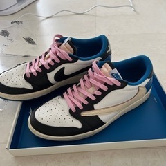 Travis Scott × Fragment × Nike Air Jordan 1 Lowの画像