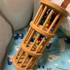 木の知育玩具