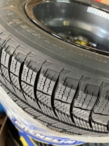 ホイールタイヤ付き 4本セット(レイシア ５穴 15インチ)